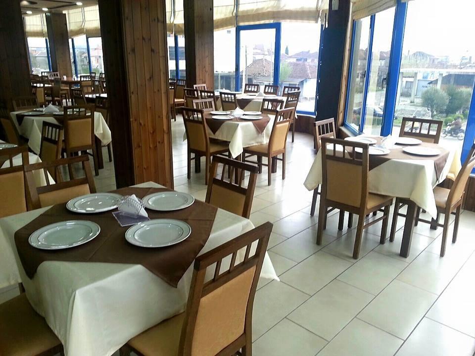 Hotel Ambasador Bahçallëk Extérieur photo